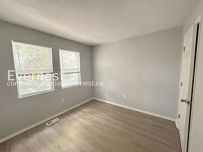 263 Elm Forest Way — Photo 17