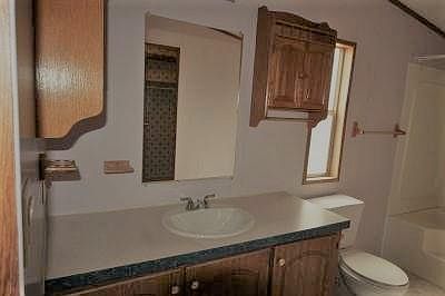 4th image of 405 Old Mescalero Rd