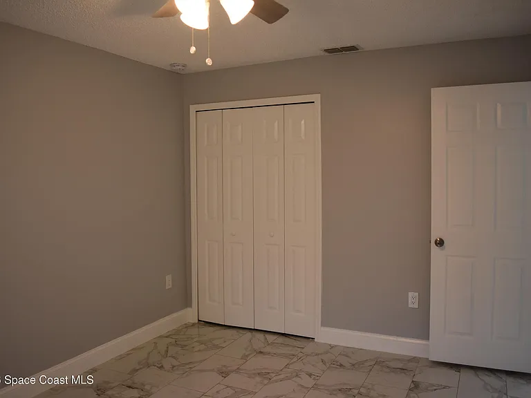 1019 Early Dr NW — Photo 18