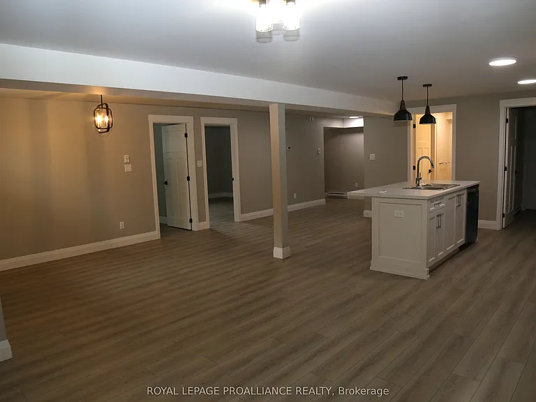 160B Sienna Ave — Photo 14