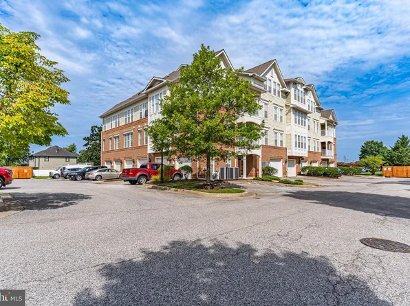 100 Edelen Station Pl APT 102, La Plata, MD 20646