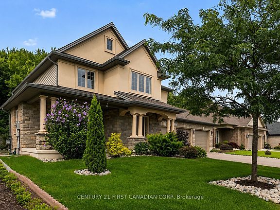 4th image of 10 Birchall Ln