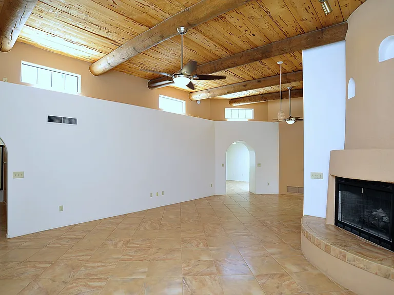 1600 E Deer Shadow Ln — Photo 12