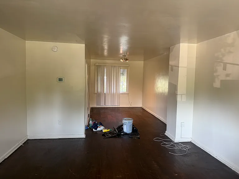 231 Southeastern Ct — Photo 13