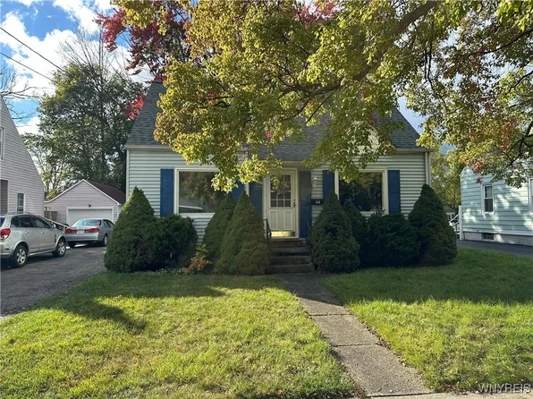 550 72nd St, Niagara Falls, NY 14304