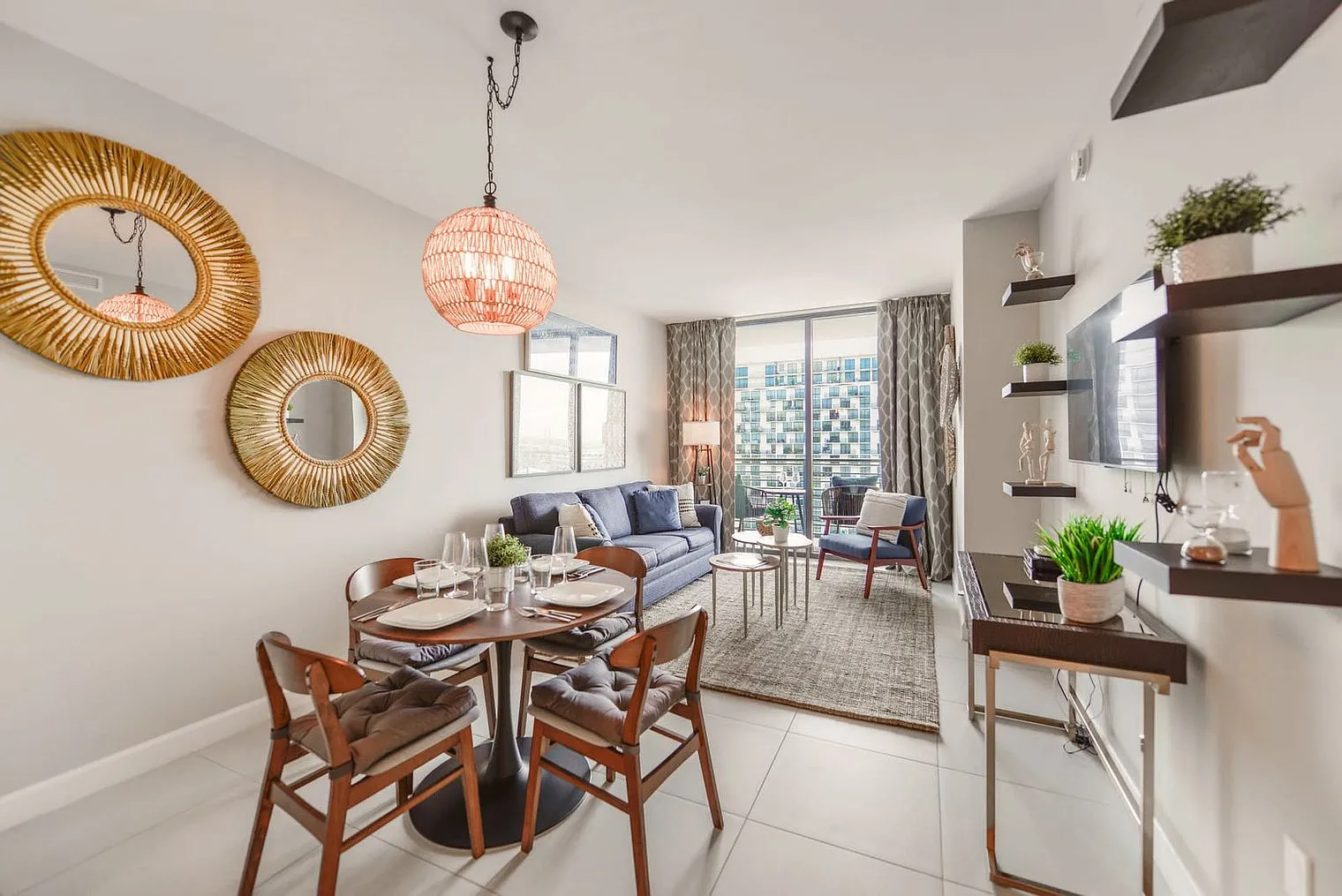 1 bed, 1.0 bath, 645 sqft, $3,515 — Photo 3