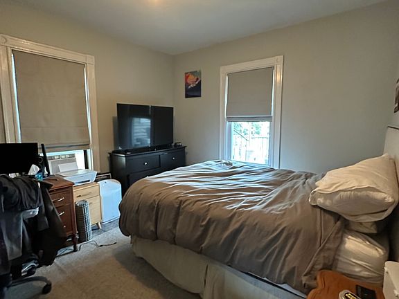 5th image of 6 Bellflower St #2