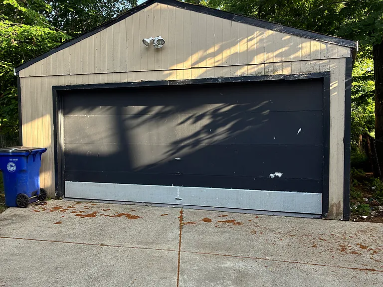 12016 Soika Ave — Photo 4