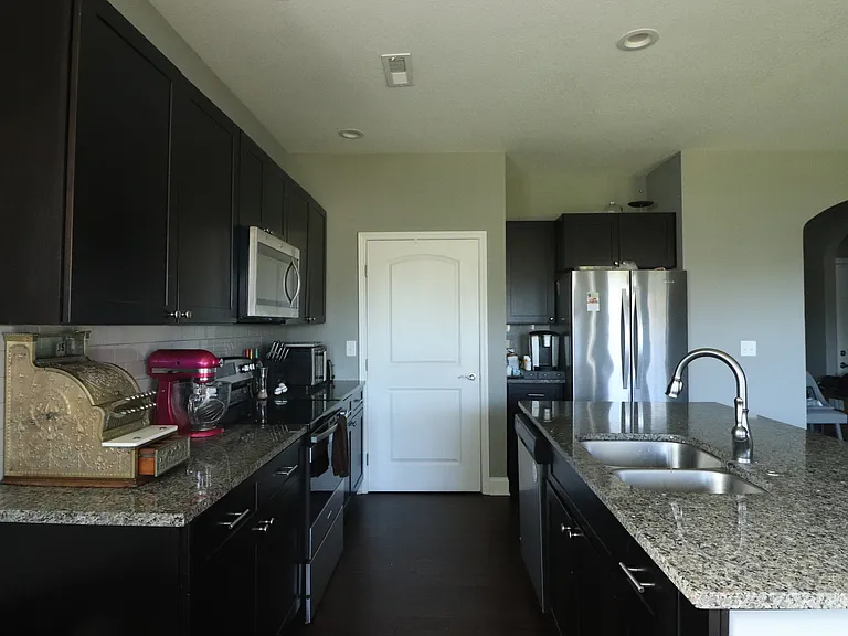 2162 Frewin Ct — Photo 13
