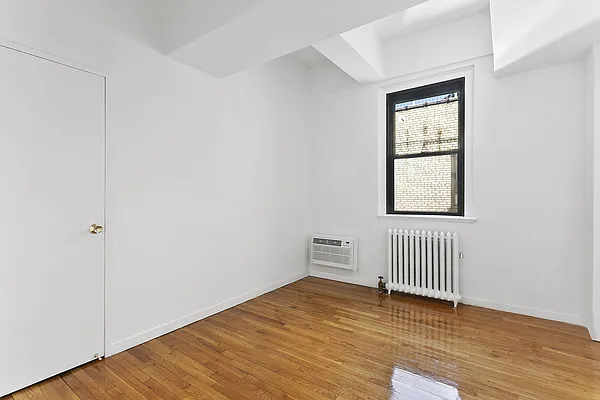 Rented by Compass | media 29