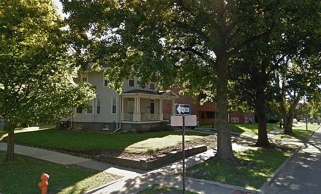 1st image of 111 E John St