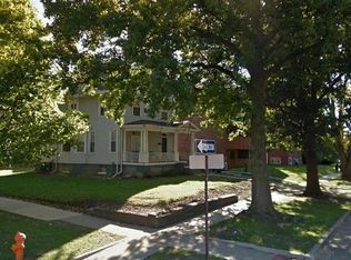 111 E John St, Champaign, IL 61820