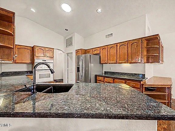5th image of 3159 N COUPLES Drive