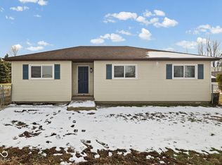 9613 E New Ross Rd, New Ross, IN 47968