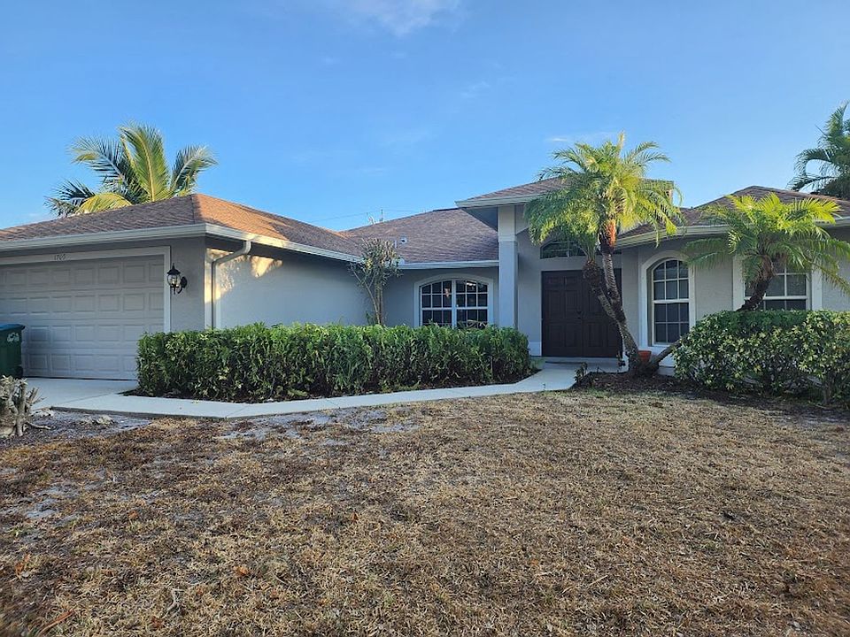 1st image of 1705 SW 51st Ter
