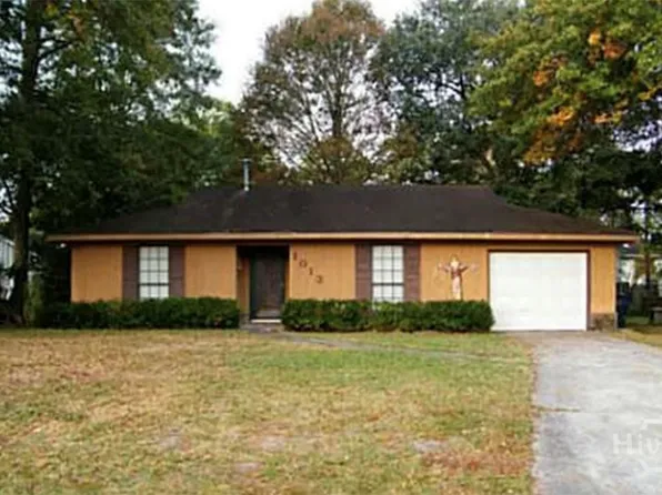 1013 Debbie Street, Savannah, GA 31410