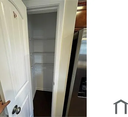 4 bed, 2337 sqft, $3,000 — Photo 4