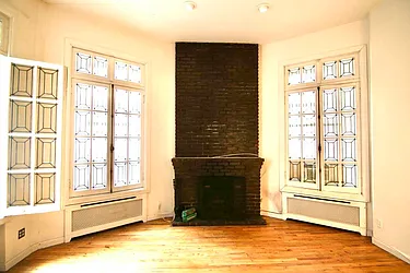 Rented by Street Realty Brokerage LLC