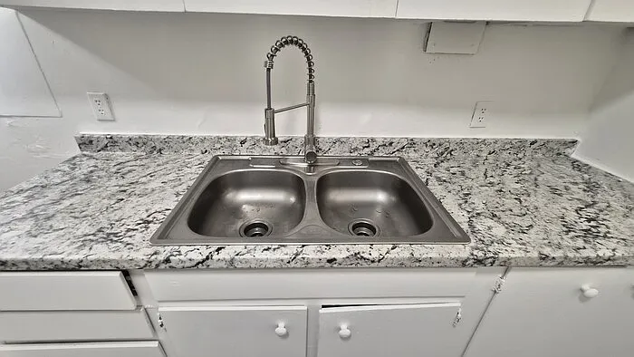 19 Woodlawn Ave #1 — Photo 8