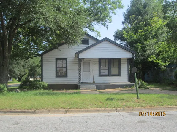 711 Cherry Ave, Albany, GA 31701