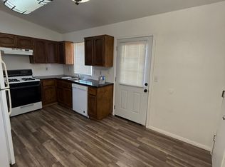 1025 W Mariposa Ave, Ridgecrest, CA 93555