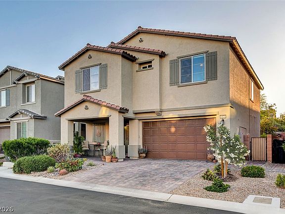 3rd image of 10133 Tenaya Meadows St
