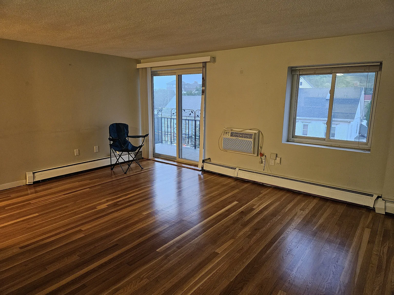 1 bed, 605 sqft, $2,300 — Photo 4