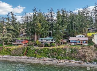 17340 Golden View Ave, La Conner, WA 98257