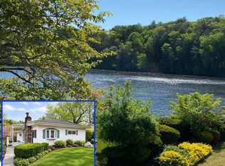111 Hilltop Rd, Windsor, CT 06095
