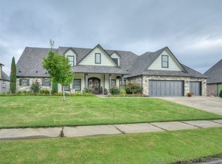 12718 S 3rd St, Jenks, OK 74008