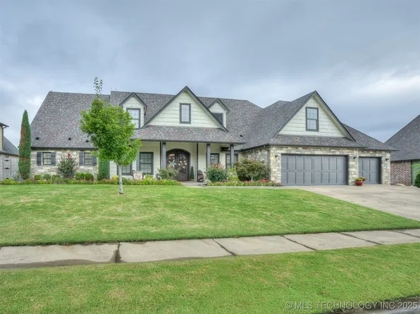 12718 S 3rd St, Jenks, OK 74008