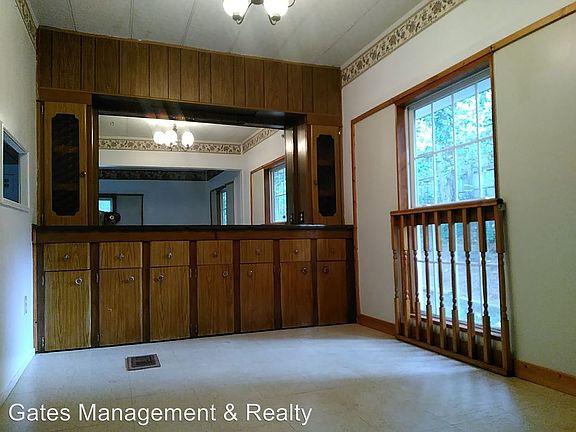 5th image of 2336 Luther Dr