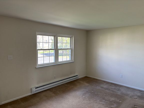 5th image of 309 Garden Ave #A