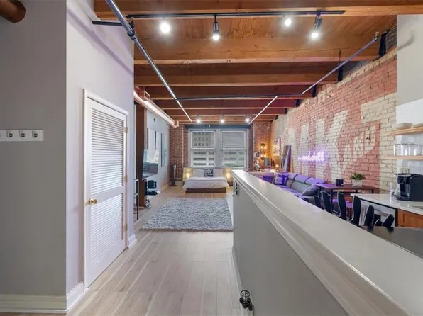 700 Broadway Blvd #405, Kansas City, MO 64105