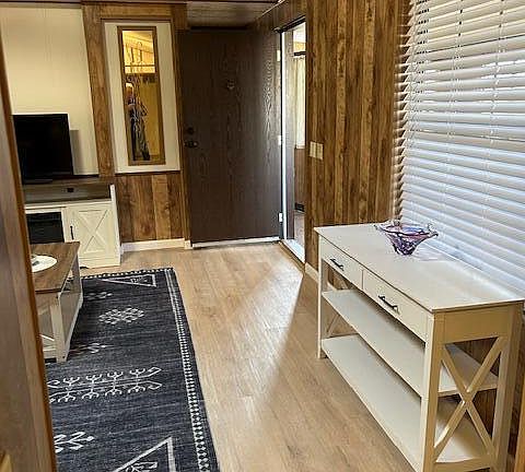 4th image of 1360 N Dixie Downs Rd #28