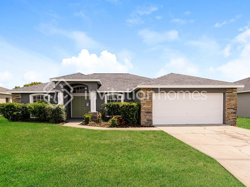 1st image of 331 Cloverdale Rd