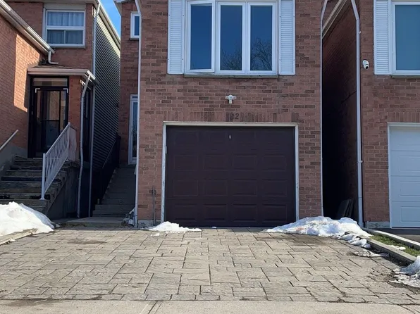 102 Seamist Cres, Toronto, ON M1V 3K4