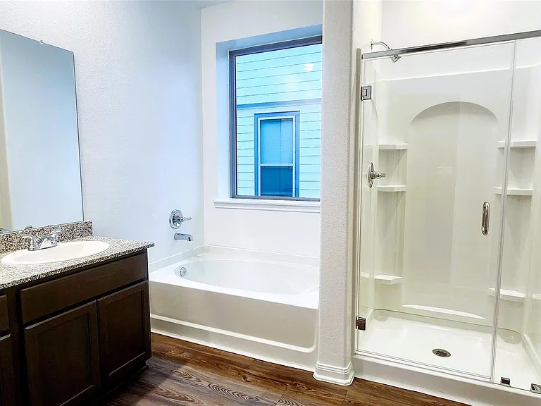 207 Tejas Village Pkwy — Photo 12