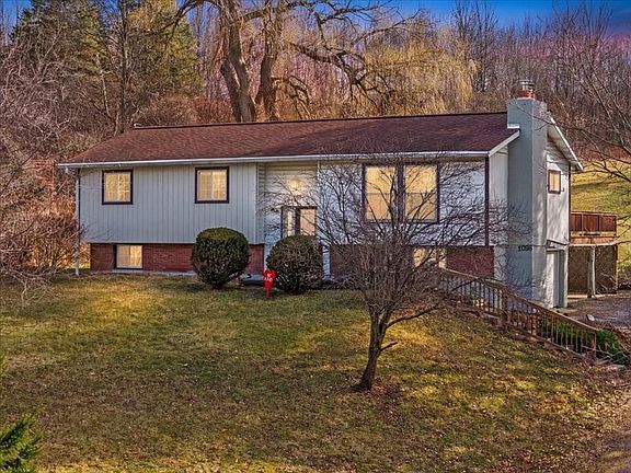 3rd image of 109 Pine Tree Rd #2