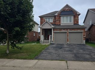 9112 Kudlac St, Niagara Falls, ON L2H 0C2