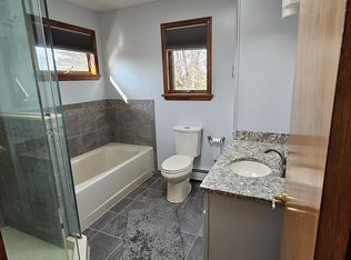 10 Julien Ct, Monroe, NY 10950