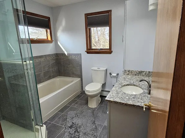 10 Julien Ct, Monroe, NY 10950