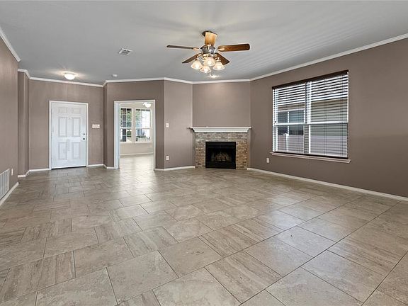 5th image of 9024 Greene Dr