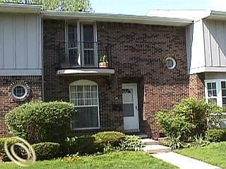 1st image of 2798 Page Ave