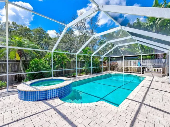 14354 110th Ter, Largo, FL 33774