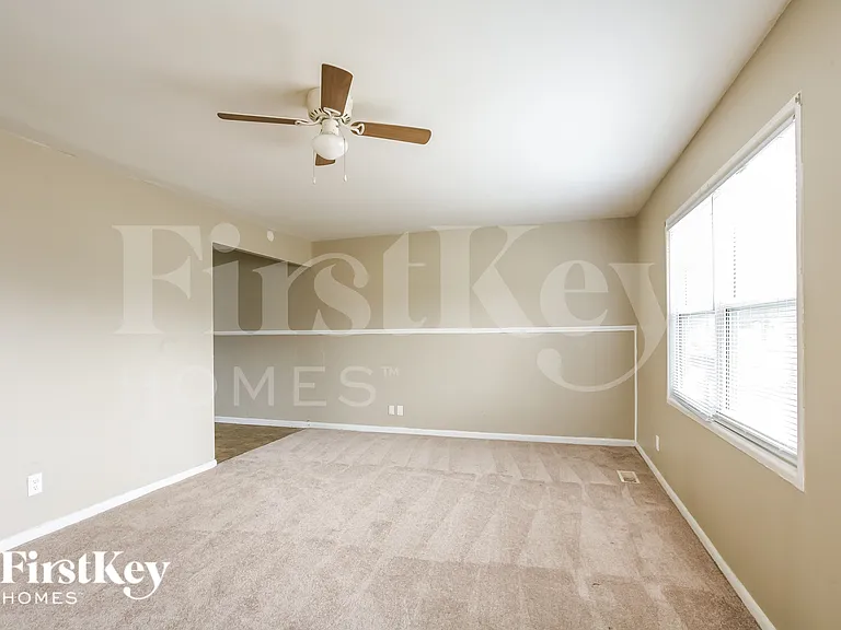 8738 Montery Rd — Photo 5
