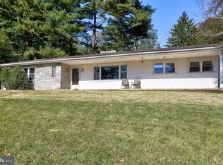 101 Circle Rd, Lancaster, PA 17601