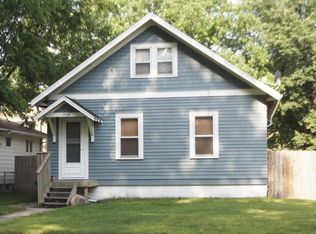 1538 11th St N, Fargo, ND 58102