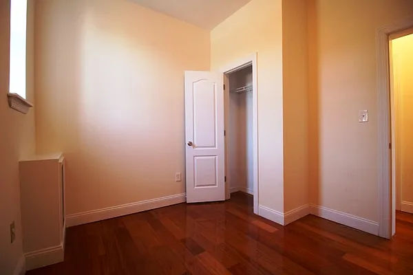 Rented by Next Door Realty NYC | media 22