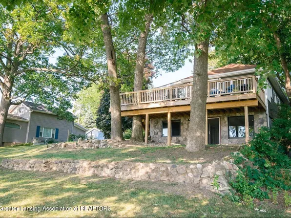 15884 Short St, East Lansing, MI 48823